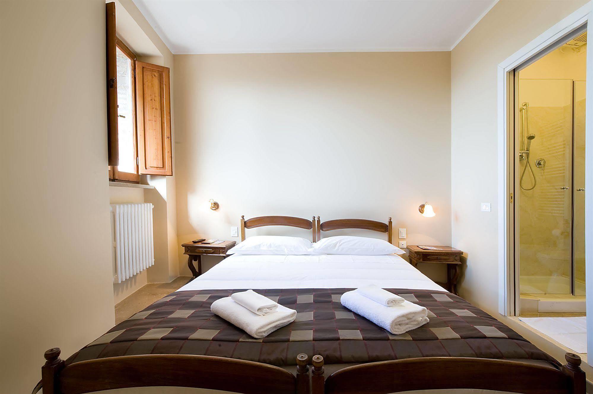 Hotel Properzio Assisi Eksteriør billede